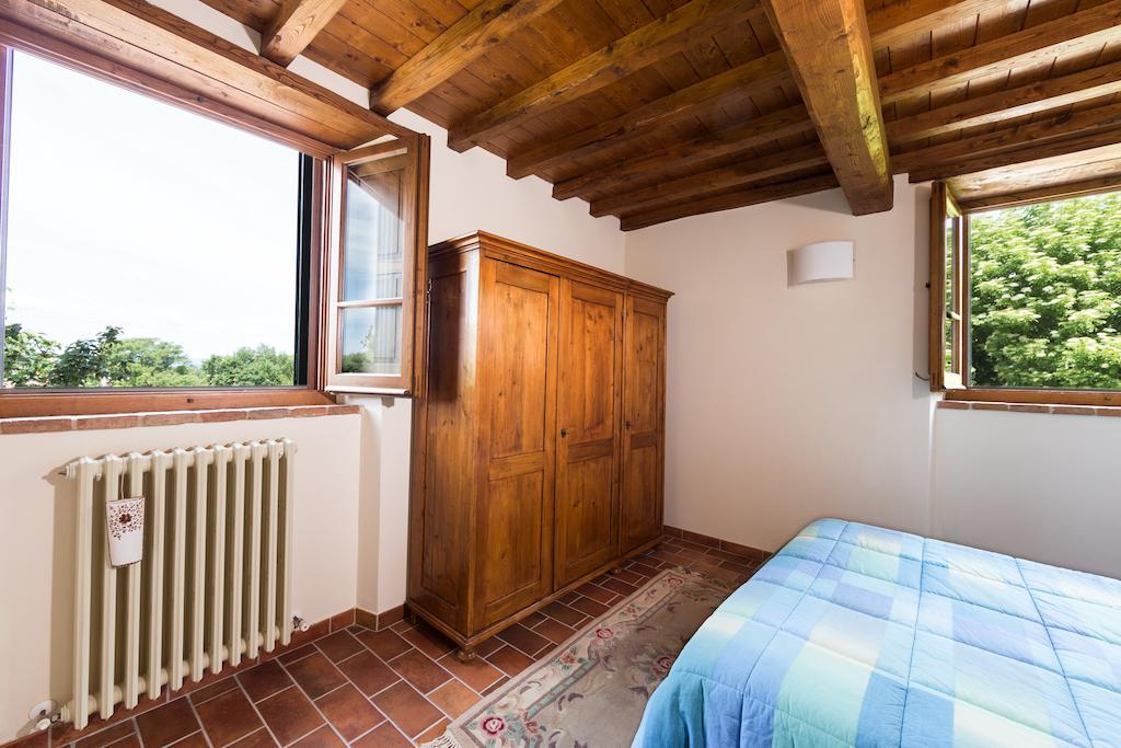 Casale Vacanze Il Granaio Кортона Номер фото